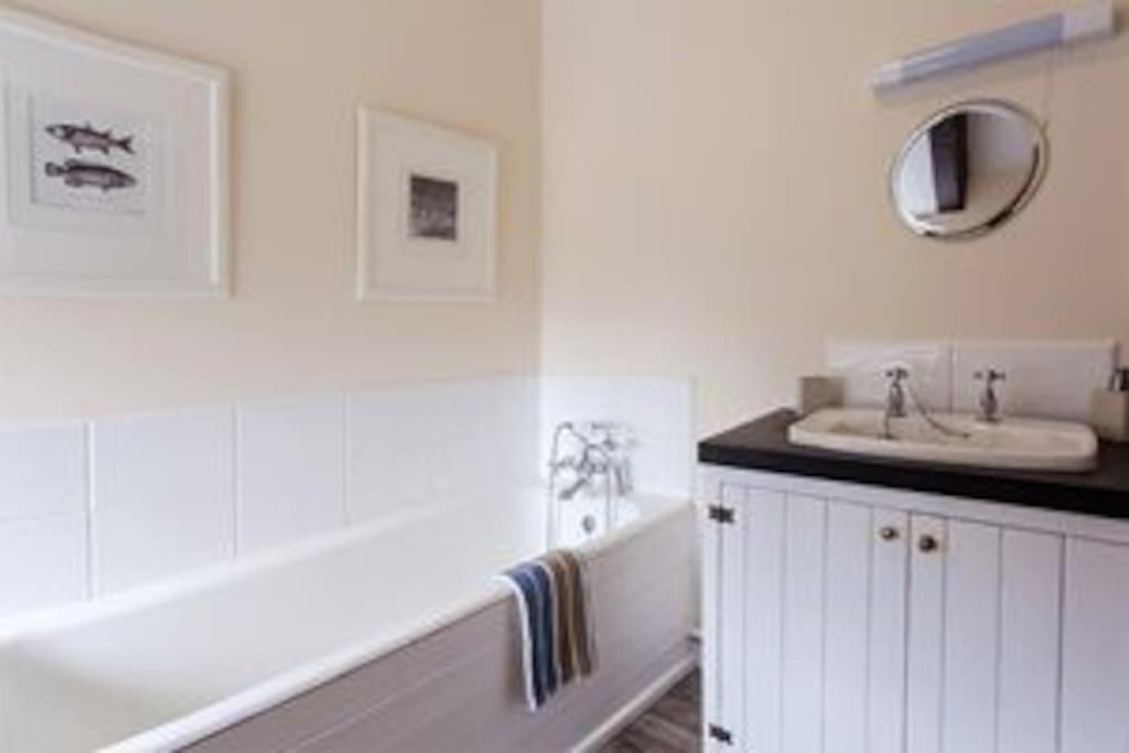 Ganarew Cottage Monmouth Extérieur photo